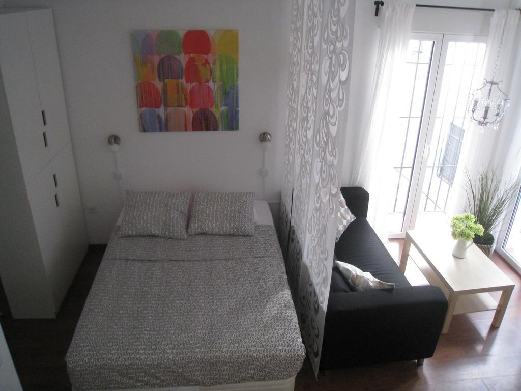 - Pozos Dulces, 22 Malaga