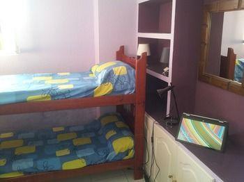 Hostel Beach And Center Backpackers *