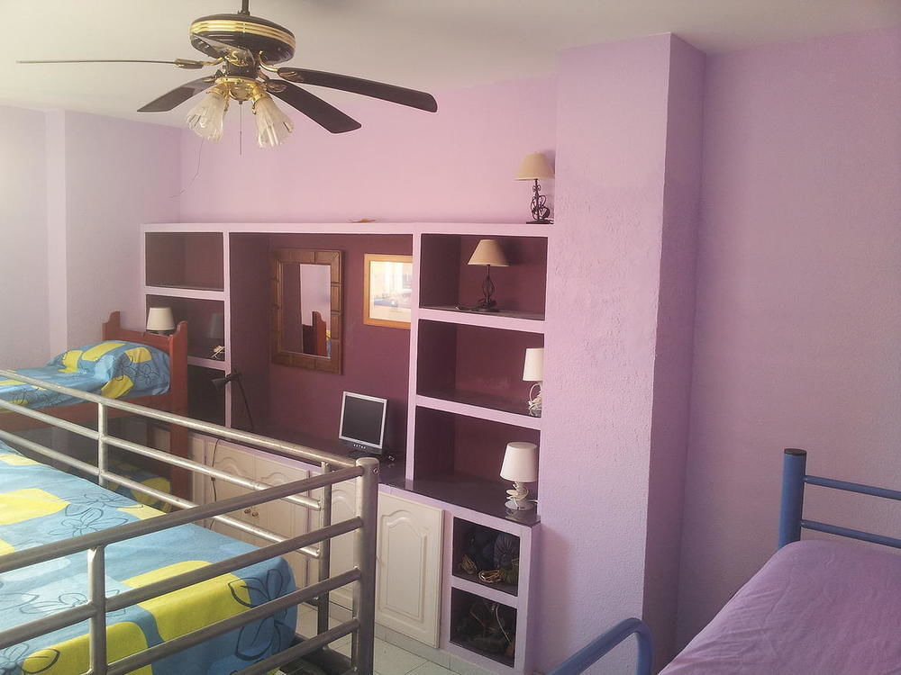 Hostel Beach And Center Backpackers
