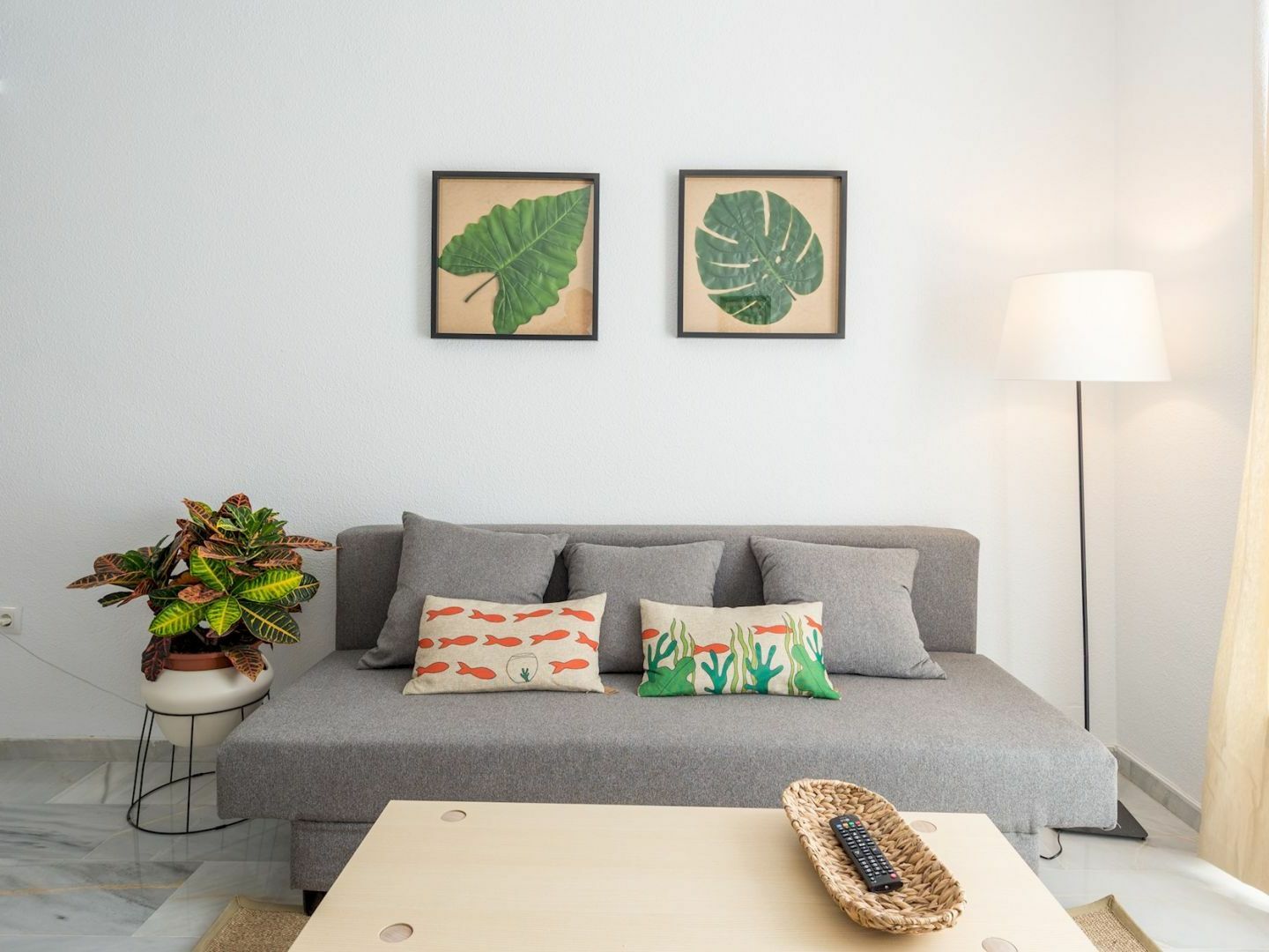 Malagasuite Center & Parking Apartment