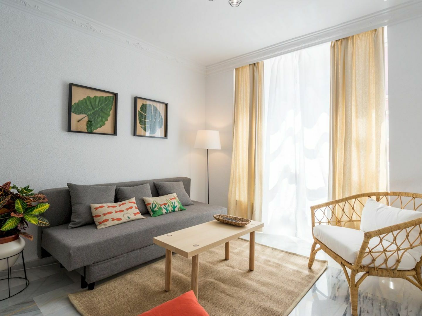 Malagasuite Center & Parking Apartment Malaga