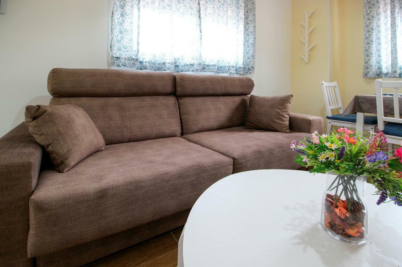 Palacios 6, Nuevo, Playa, Barrio Tranquilo, Todos Servicios, Pa Apartment