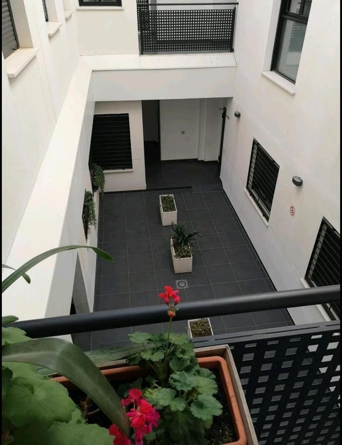 Appartement Stylish In The Heart Of With Pool *