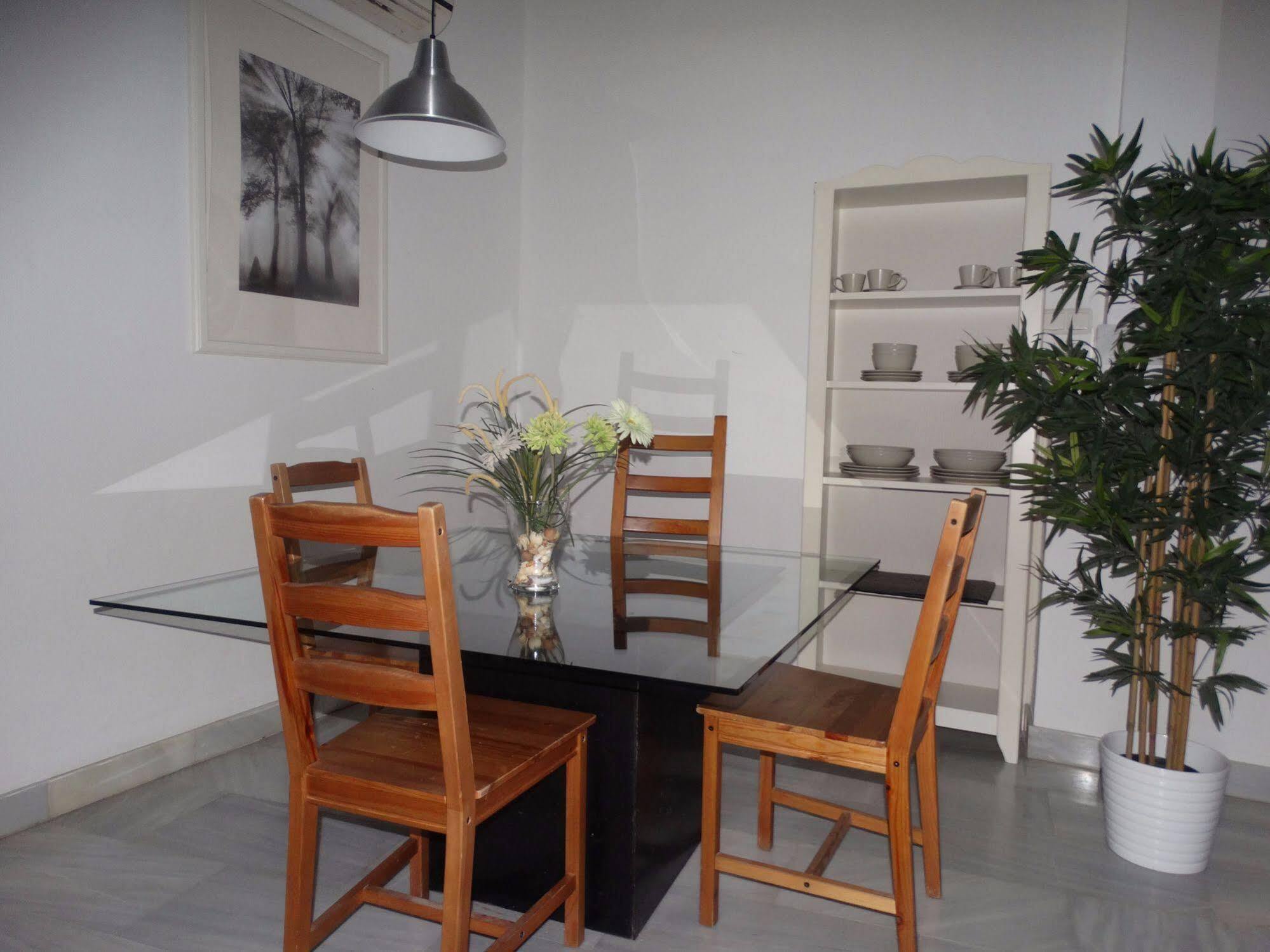 - Jinetes, 13 Apartment Málaga