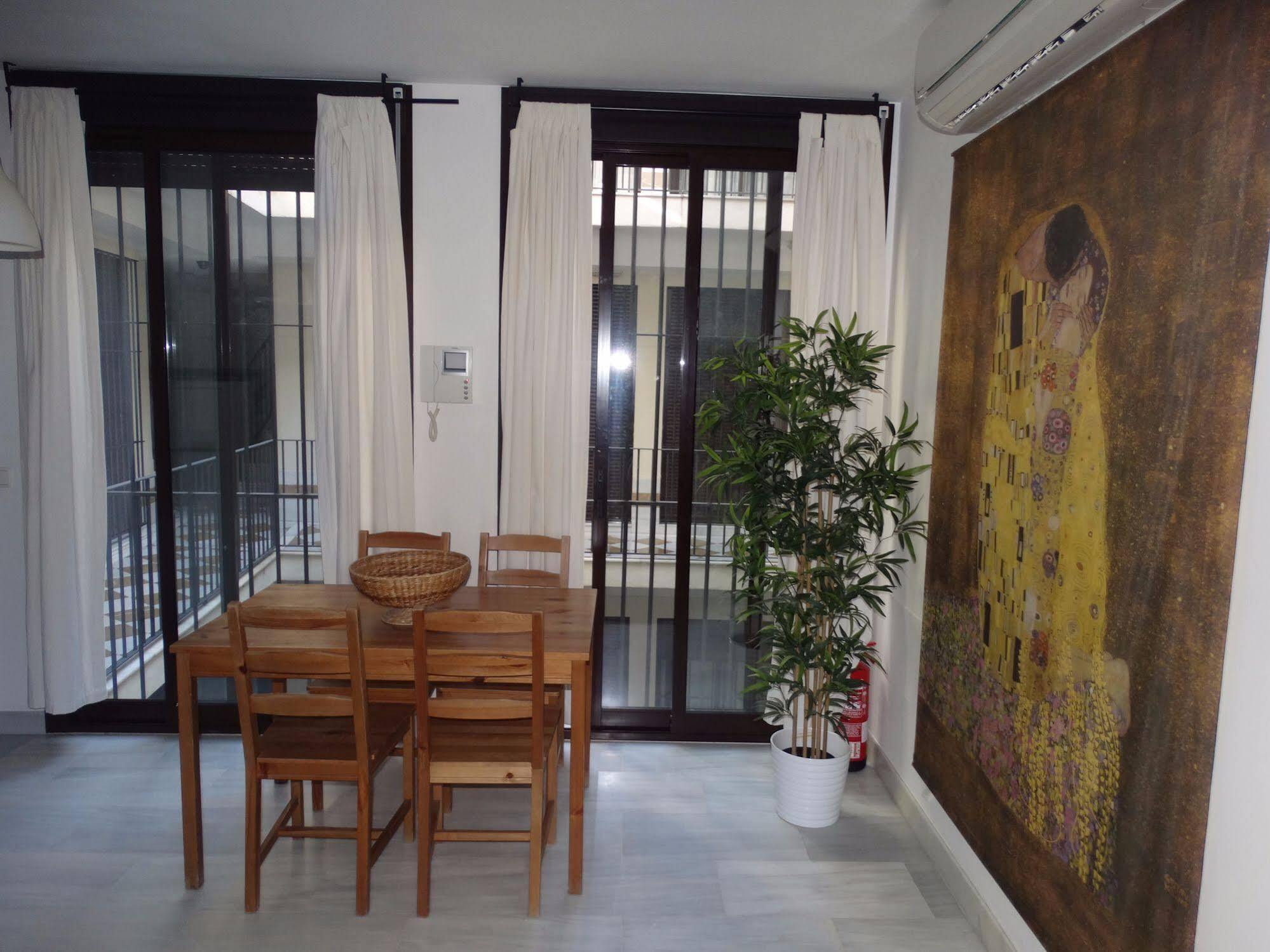 Apartment - Jinetes, 13 Málaga