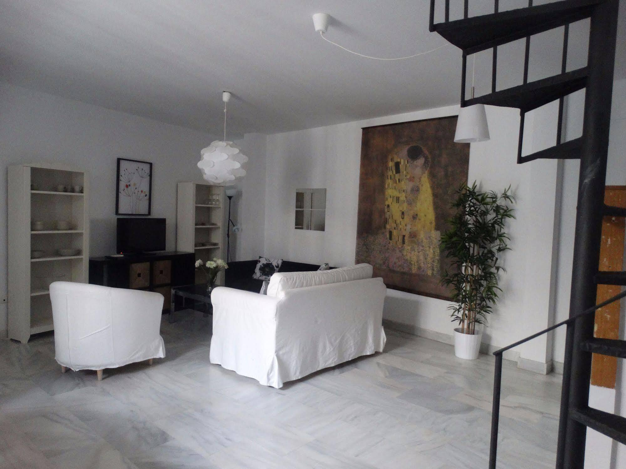 - Jinetes, 13 Málaga
