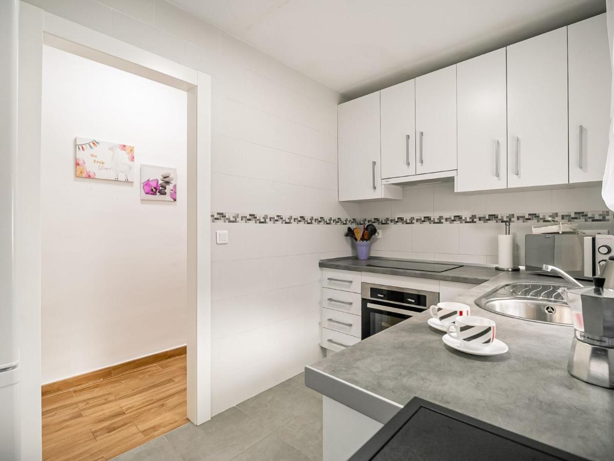 Comfortable In Near Seabeach Apartment *