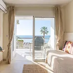 Tgh/ Malagueta Paradise