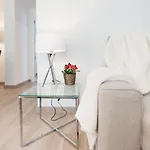 Urbe10 Atarazanas Premium 2 Bedrooms Apartment 9