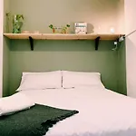 Maria Magdalena - Room 7