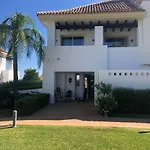 27 Monte Alto