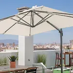 C77 - Romantic Studio In The Center With Terrace