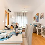 -MalagaSunApts- Huge&Central * Pool* FreePARK*