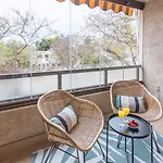 Premium Apartment & Free Parking By Ele Apartments