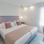 Premium Apartment & Free Parking By Ele Apartments