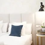 Colon & Soho By Ele Apartments