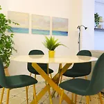 Reding Beach & City Apartment