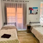 City Room Feminine
