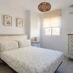 Coloma & Palo Beach By Ele Apartments