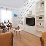 Atico Duplex Teatro Cervantes By Rent Me