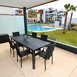 Casa Kerr - Luxury Apt - Sleeps 9 - Los Boliches