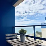 Urbe10 Pacifico Sea Views Apartment