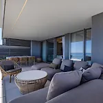 Luxury Beach Front 2 Bed Apartment In Malaga Towers