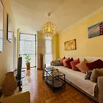 Terrace Relax Apartment. City & Beach