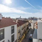 Quiet Apartment In The Historical