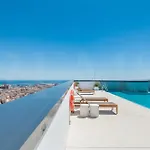 Apartment With Stunning Views And Parking By Rems