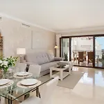 The Luxury Golf Paradise - 8 Pax Groups - Families