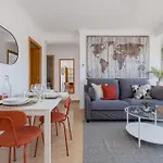 C27 Great 3 Bedroom Apt Close To Center