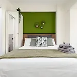 Beach Studio Apartment Playa Malagueta