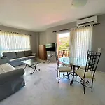 Modern And Stylish Apartment Seeview And Golfview