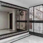 Central And Spacious Apartment With Parking On-Site
