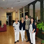 Hostal La Casa De Enfrente