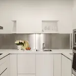 Halcyon Days Designer Apartments By Ana Locking