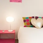 Beautiful & Cozy Apartment