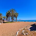 Genuar Apartments. New Flat Close Beach