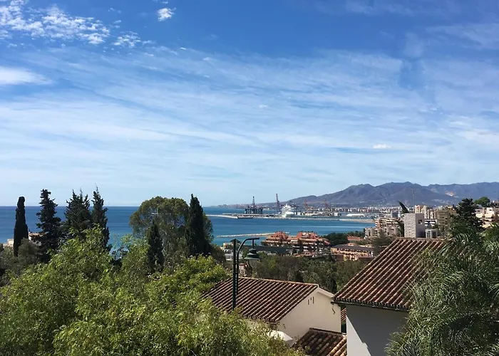 Caleta Homes - Santa Catalina