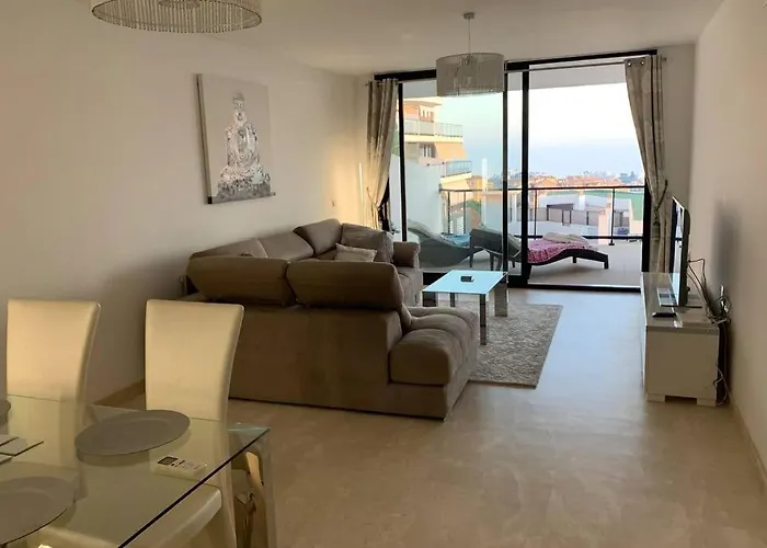 Hollywood Hills Apartment Mijas Costa
