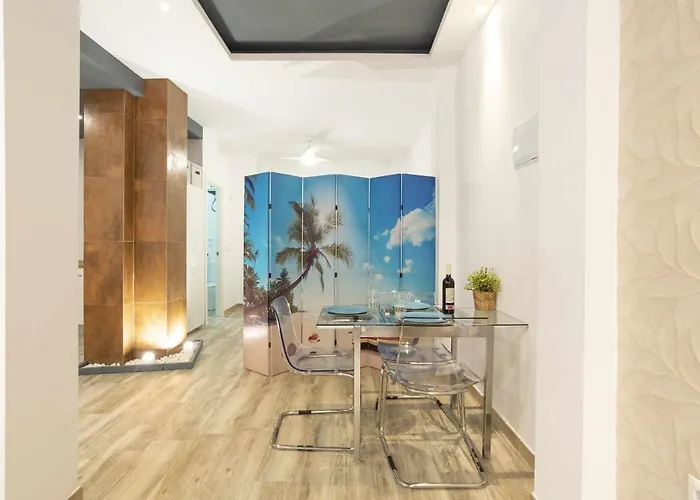 Vialia Suites The Beach