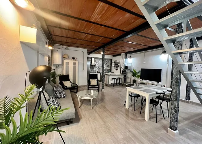 Duplex Huelin III & Beach By Ele Apartments