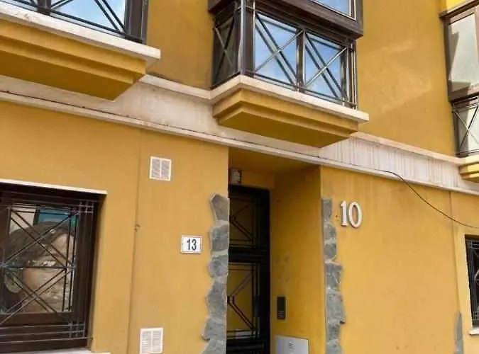 City Flat Victoria