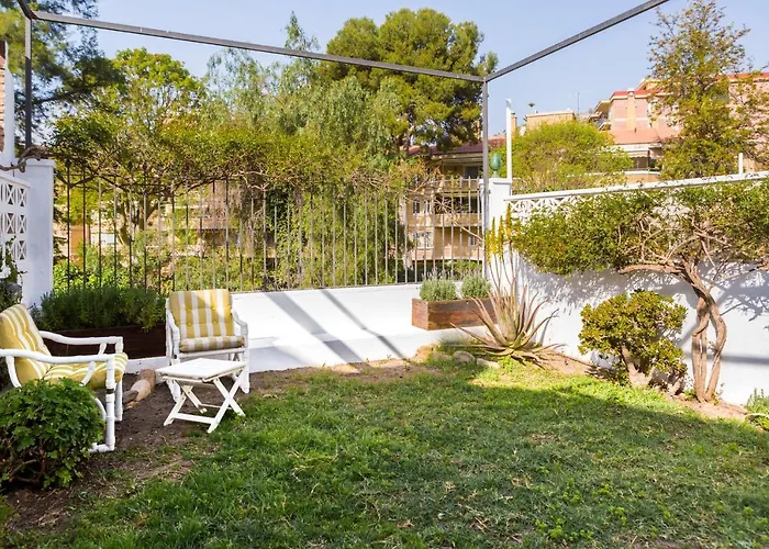 Casa Jardin - Residential Area -Free Parking Outdoor- Malaga Este