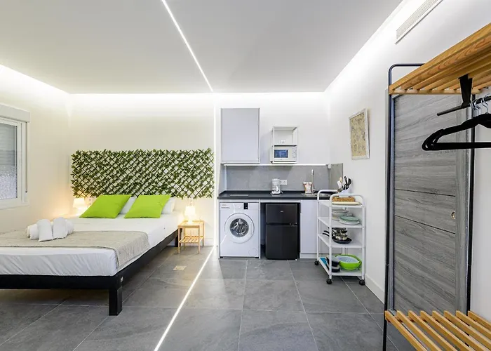 Fabuloso Calle Alamos Suites Estudio