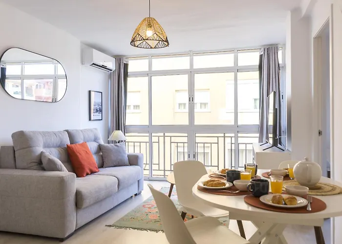 Two Bedroom Apartment Near Playa Del Palo By Sharingco