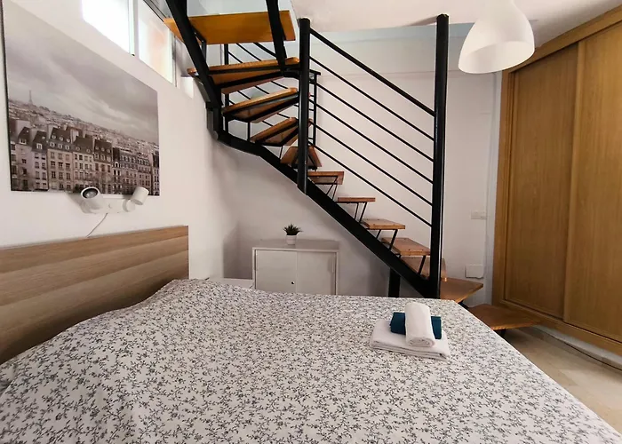 Cosy Duplex Flat In The Heart Of Malaga