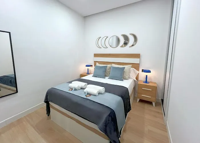 Evans Realty Bm Lujoso Y Moderno Estudio