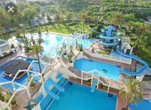 Benalbeach JR Suite